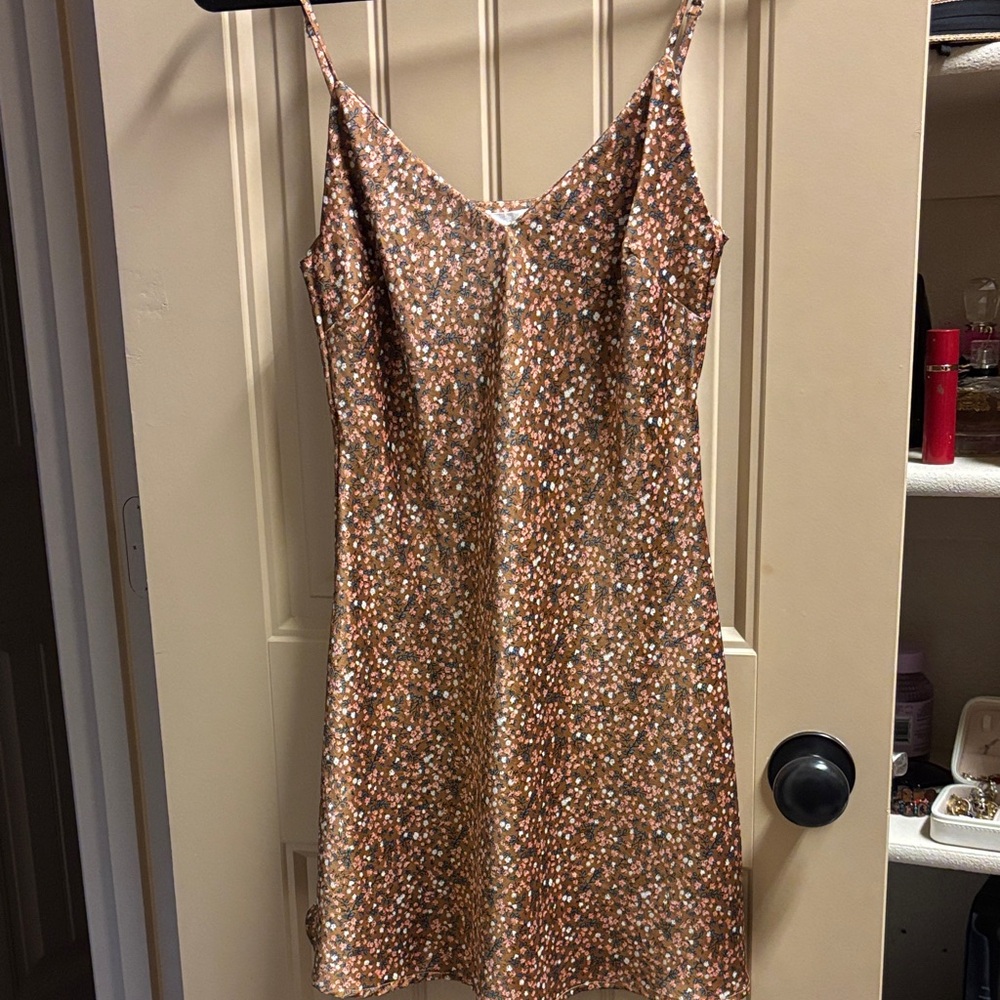 Audrey 3+1 Brown Floral Mini Dress